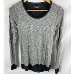 Beyond Yoga Grey Long Sleeve Open Back Top Size Medium